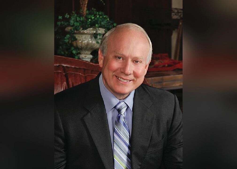Idaho: Frank VanderSloot